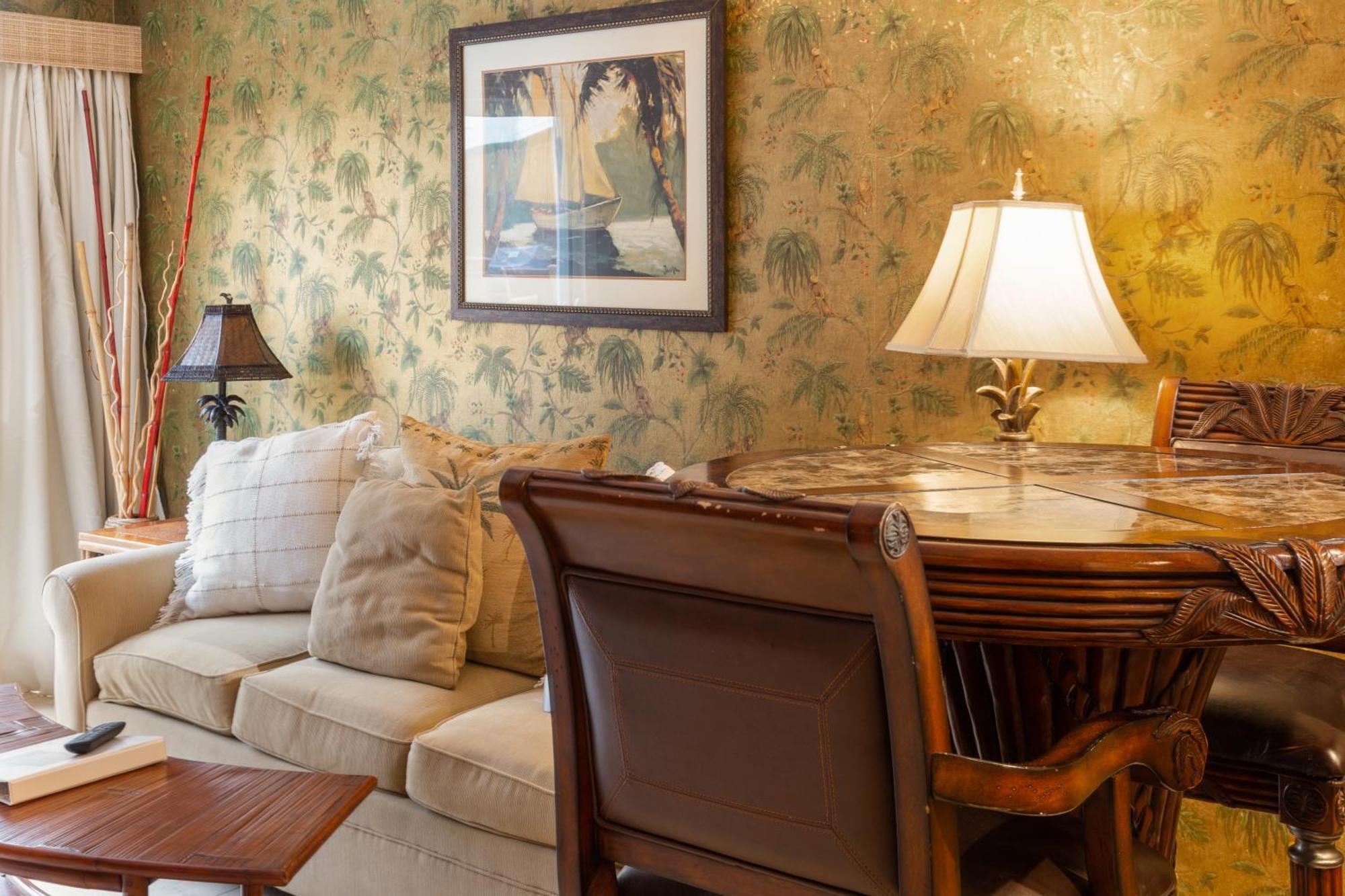 Lotus Suite, 1 Bedroom, Sleeps 4, Pool & Bbq, Pre-Renovation Summer Sale Kihei Exterior photo